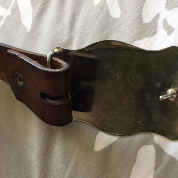 Brown leather belt with buckle - Picture 5 of 5